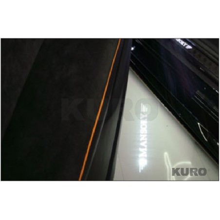 MANSORY Roma — Światła powitalne drzwi z logo MANSORY