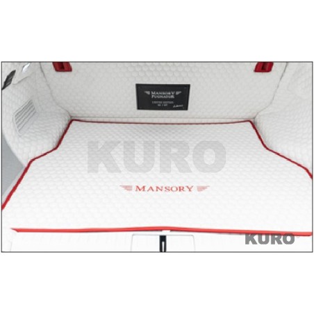 MANSORY Purosangue — Ekskluzywna skórzana mata bagażnika