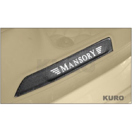 MANSORY Levante — Karbon nakładki progowe z MANSORY logo