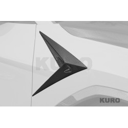 TopCar URUS — Boczny splitter z logo, Stealth karbon, 2 szt..
