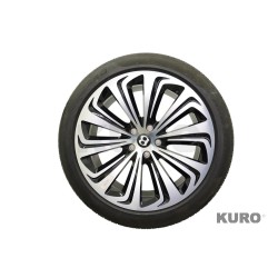 Bentley Bentayga komplet kół Pirelli P Zero 285/40ZR22 OEM: 36A601025S