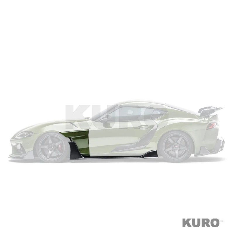 Toyota GR Supra carbon progi boczne V2
