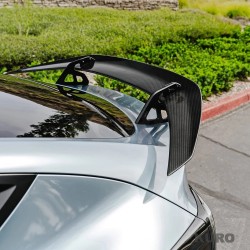 Tesla Model Y AT-S skrzydło swan-neck