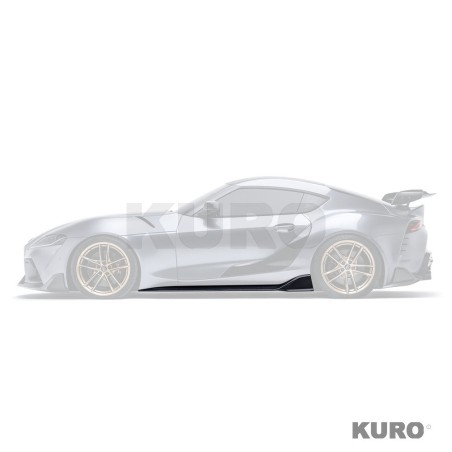 Toyota GR Supra carbon progi boczne V1
