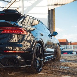 AUDI RSQ8 2020+ carbon progi boczne - CT CARBON