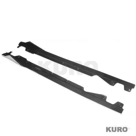 BMW G42 2 SERIES gloss black progi boczne - V2