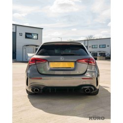 MERCEDES A-CLASS A35 W177 2018+ gloss black zderzak tylny CORNERS