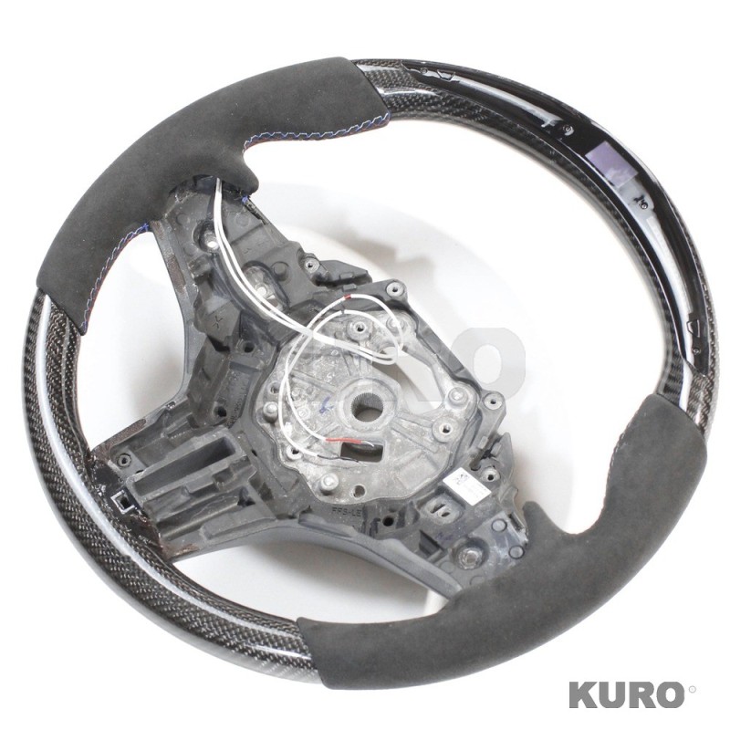 BMW Gxx M2,M3,M4 1,2,3,4 SERIES carbon / ALCANTARA LED kierownica