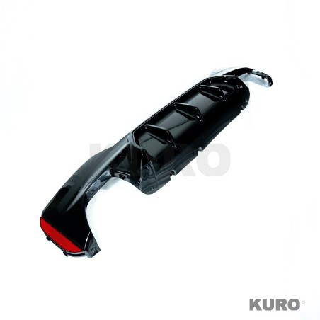 BMW G30/G31 5 SERIES 2017-2023 gloss black dyfuzor - V2