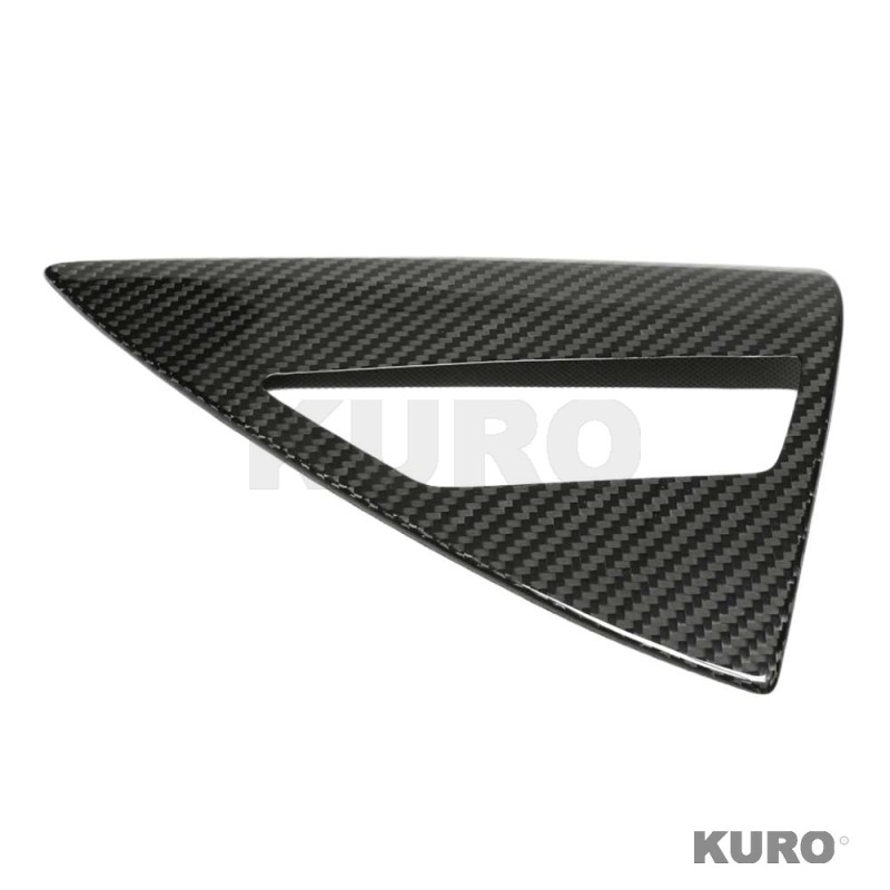 TESLA MODEL Y 2025+ po liftingu carbon suchy (dry) carbon CHARGING LAMP osłona - V1