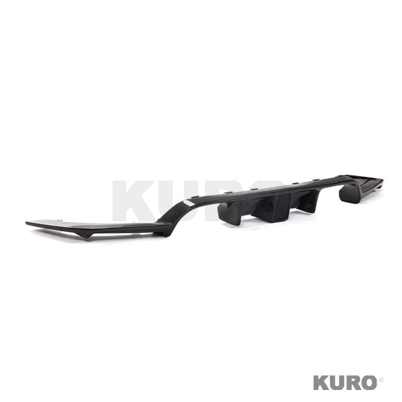 BMW M3/M4 (F80 F82 F83) carbon dyfuzor z DTM LIGHT - V5