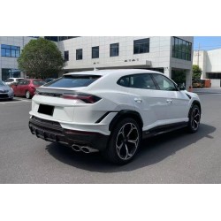 Lamborghini URUS progi boczne (Performante) pasuje do URUS, S, Performante | KURO