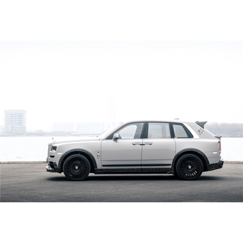 Rolls-Royce Cullinan BKSS karbon drzwi panel nakładka | KURO