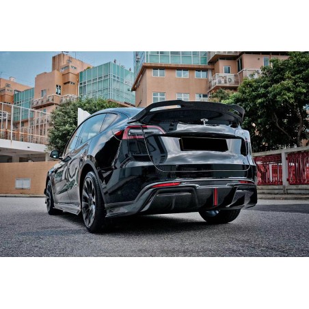 Tesla Model Y IMP osiągi karbon spoiler bagażnika | KURO