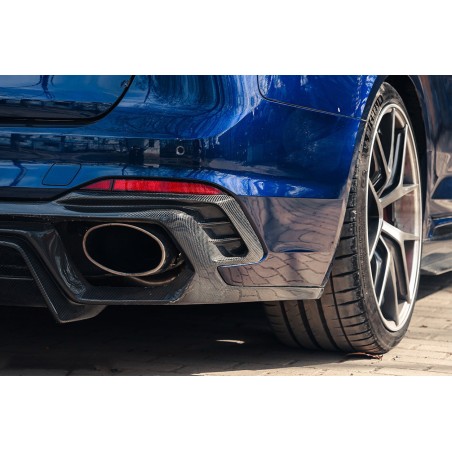 Audi RS4 B9 BKSS tylny dyfuzor z winglety | KURO
