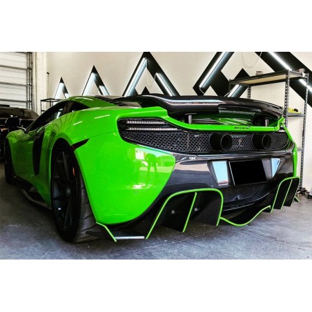 McLaren 650s karbon tylny zderzak | KURO