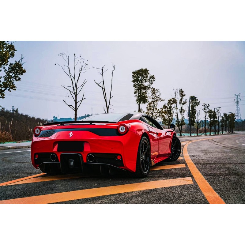 Ferrari 458 Speciale karbon tylny dyfuzor | KURO