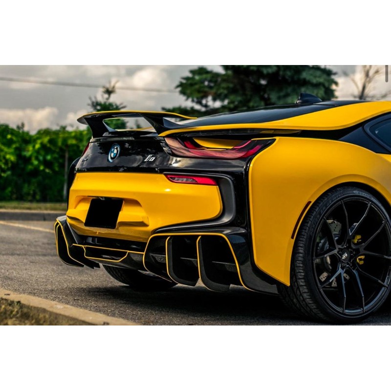 BMW i8 BZK karbon spoiler bagażnika | KURO