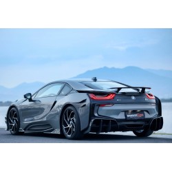 BMW i8 BZK karbon progi boczne | KURO