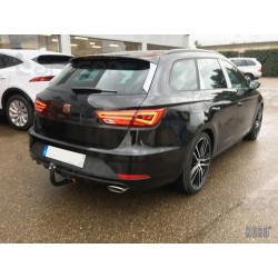 Aragon Hak wypinany Cupra Leon Hatchback 2020-