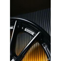 MV Forged MR-115 Carbon