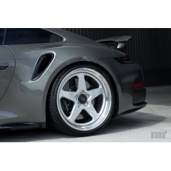 HRE 527