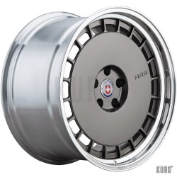 HRE 935
